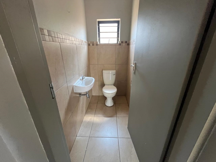 3 Bedroom Property for Sale in Albertsdal Gauteng