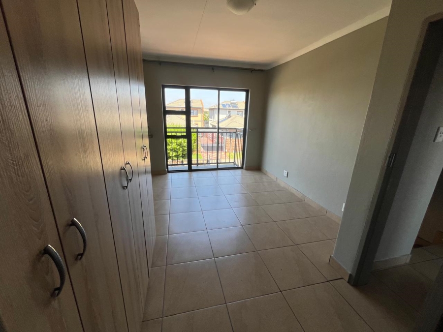 3 Bedroom Property for Sale in Albertsdal Gauteng