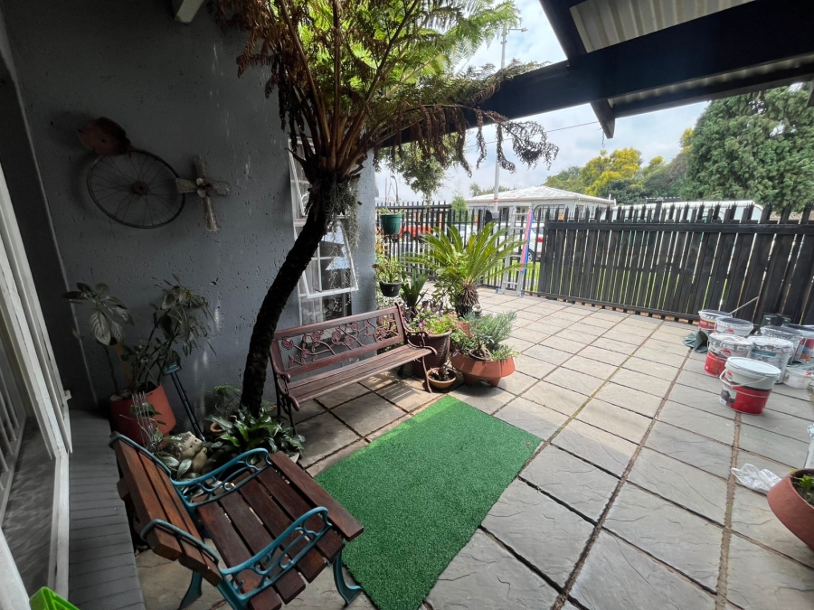 4 Bedroom Property for Sale in Florentia Gauteng