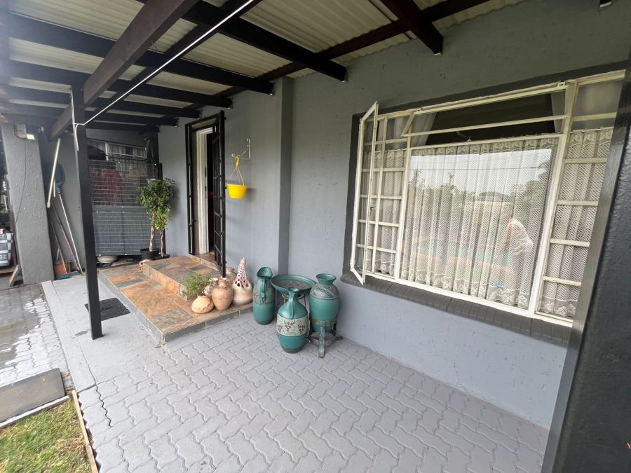 4 Bedroom Property for Sale in Florentia Gauteng