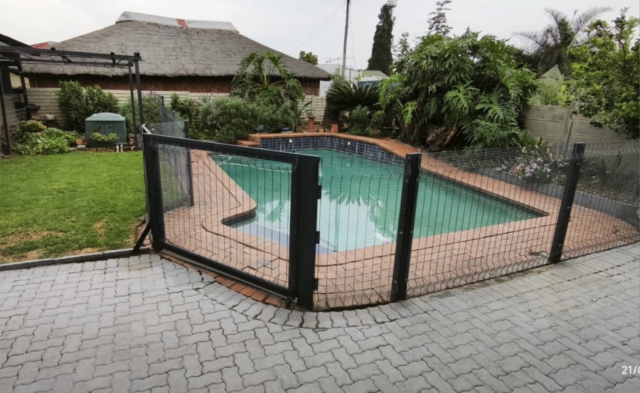 4 Bedroom Property for Sale in Florentia Gauteng