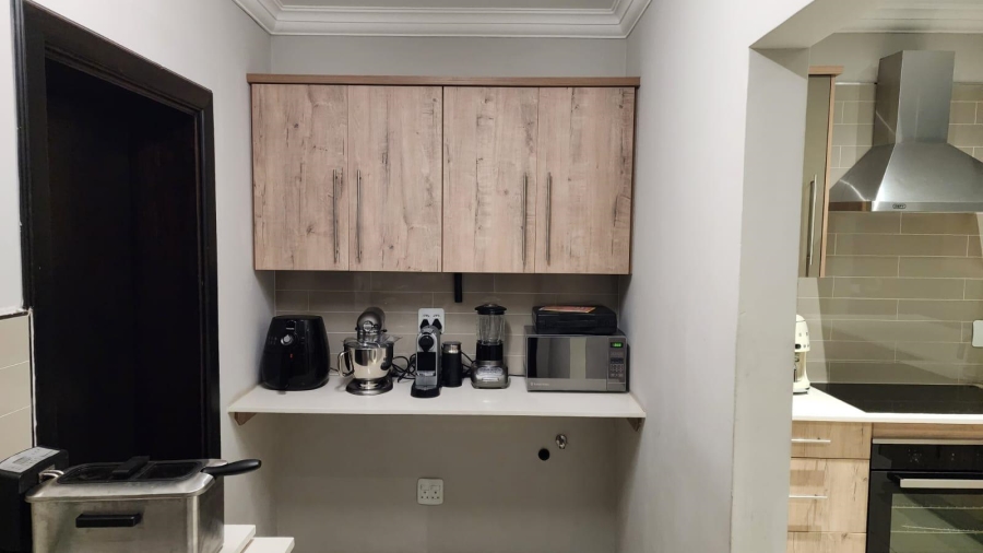 3 Bedroom Property for Sale in Raslouw Gauteng