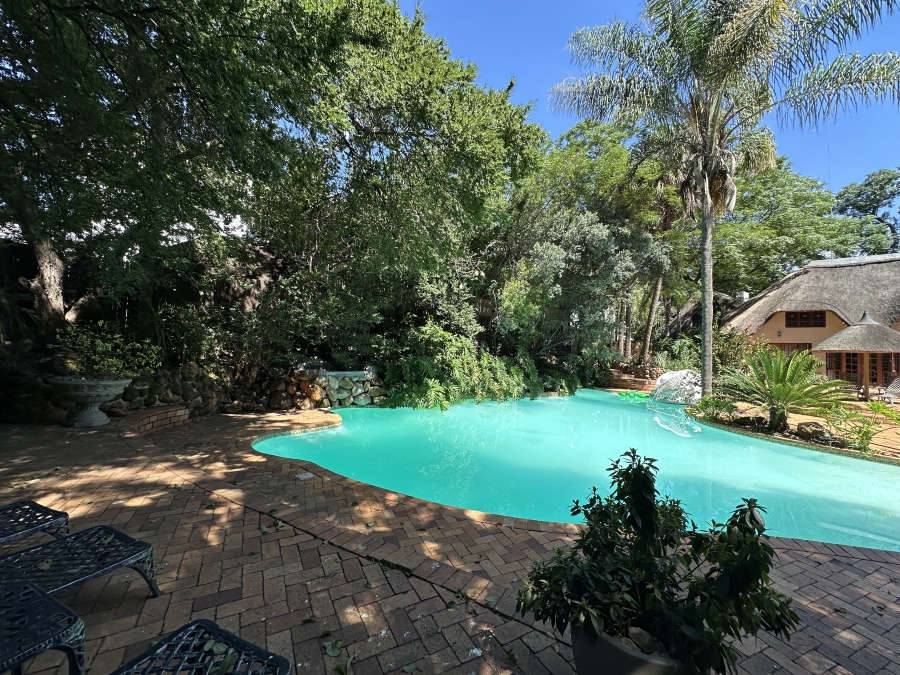 To Let 1 Bedroom Property for Rent in Rivonia Gauteng