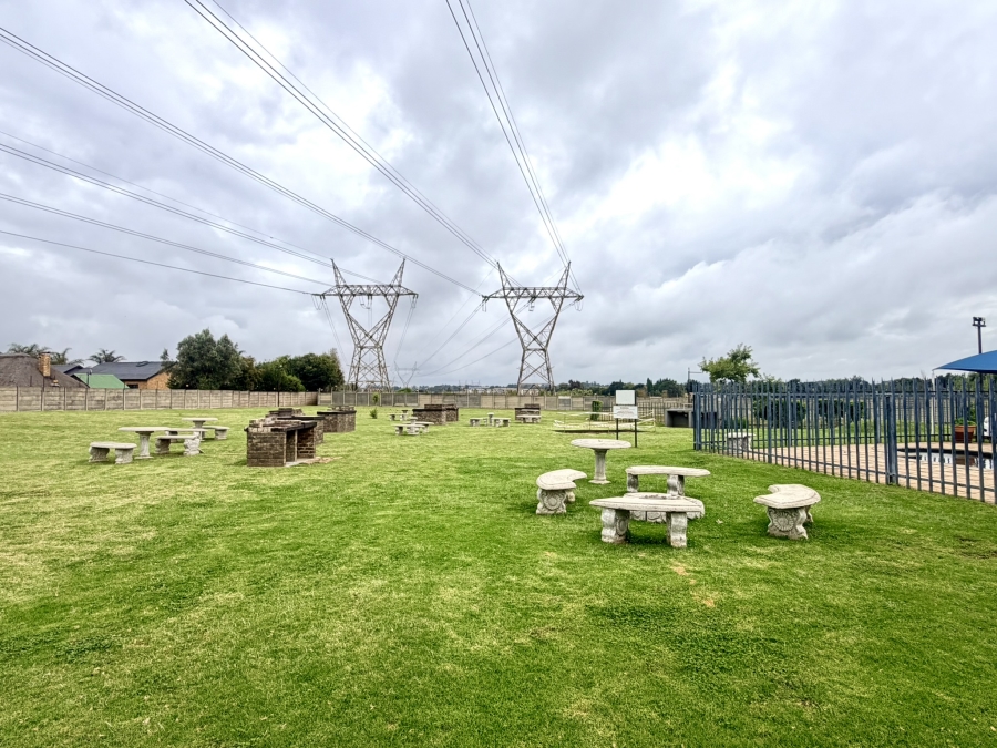 3 Bedroom Property for Sale in Clearwater Estate Gauteng