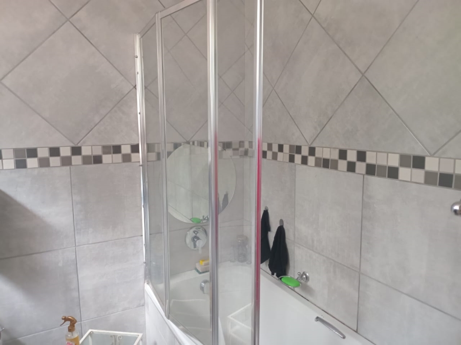 3 Bedroom Property for Sale in Vanderbijlpark SW 1 Gauteng