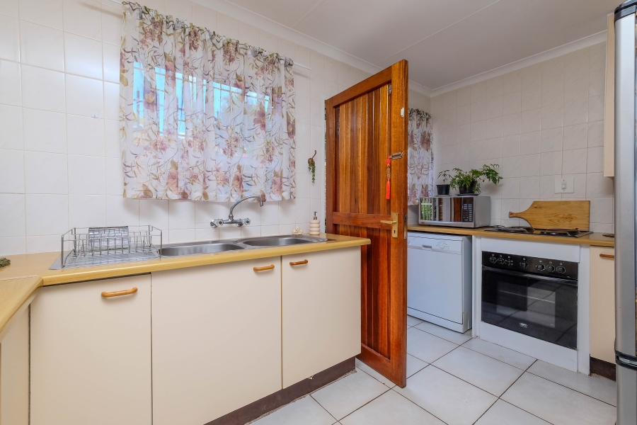 3 Bedroom Property for Sale in Roodekrans Gauteng