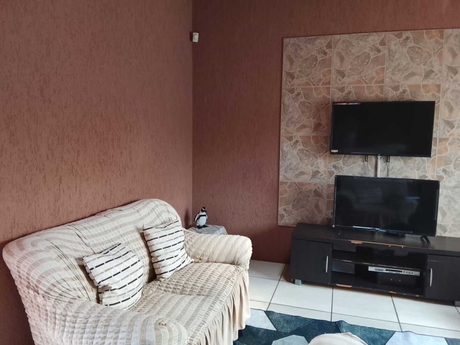 3 Bedroom Property for Sale in Bedworth Park Gauteng
