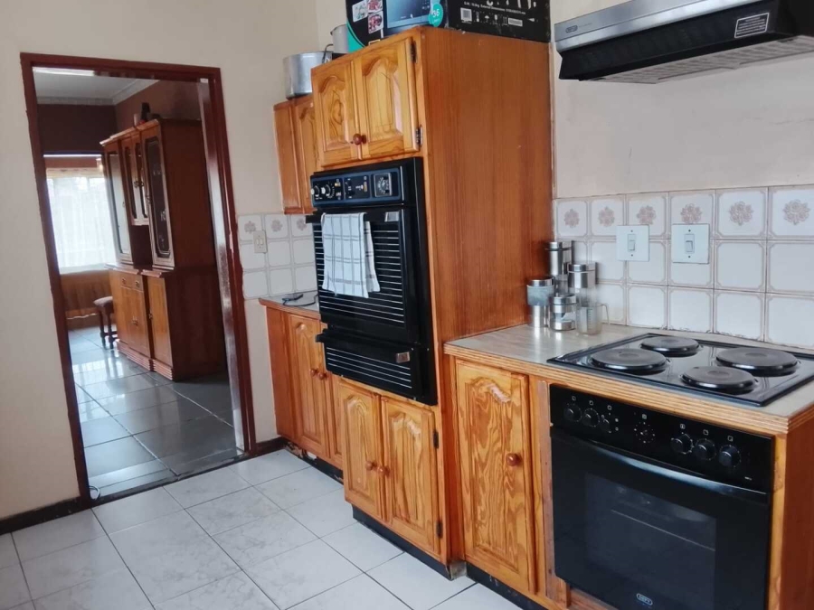 3 Bedroom Property for Sale in Bedworth Park Gauteng