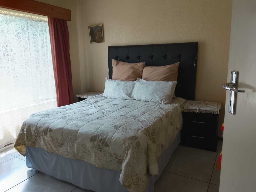 3 Bedroom Property for Sale in Bedworth Park Gauteng