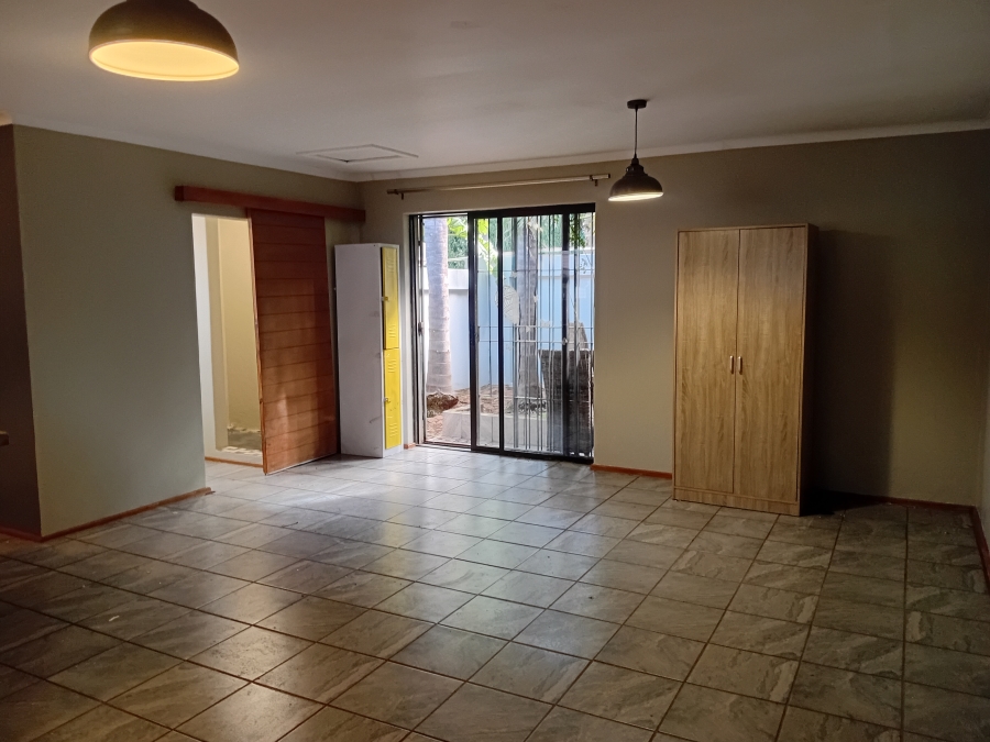 To Let 1 Bedroom Property for Rent in Elardus Park Gauteng