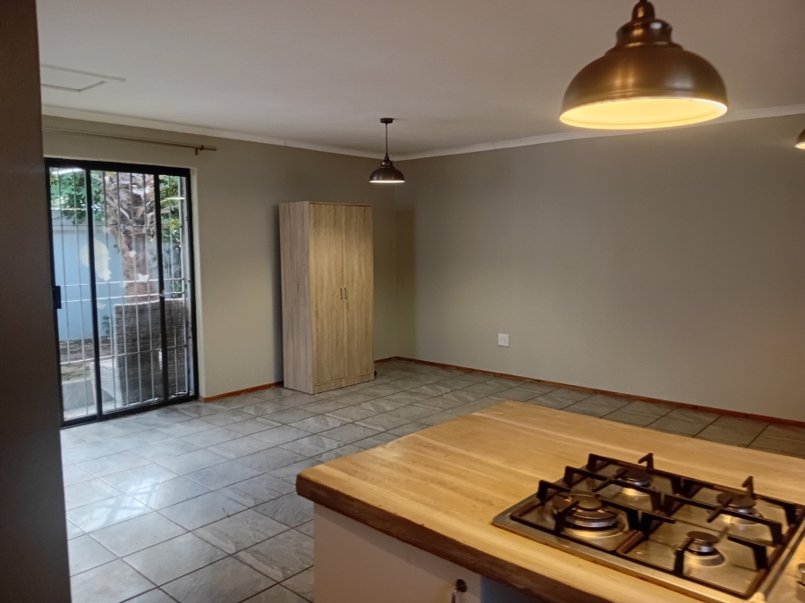To Let 1 Bedroom Property for Rent in Elardus Park Gauteng