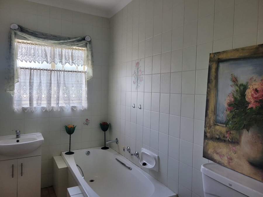 3 Bedroom Property for Sale in Rant En Dal Gauteng