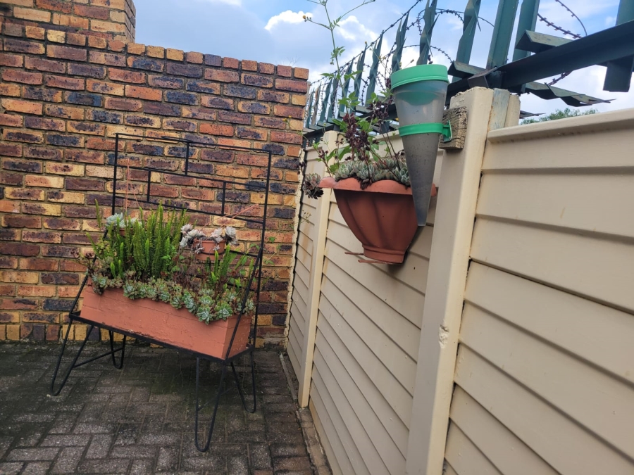 3 Bedroom Property for Sale in Rant En Dal Gauteng