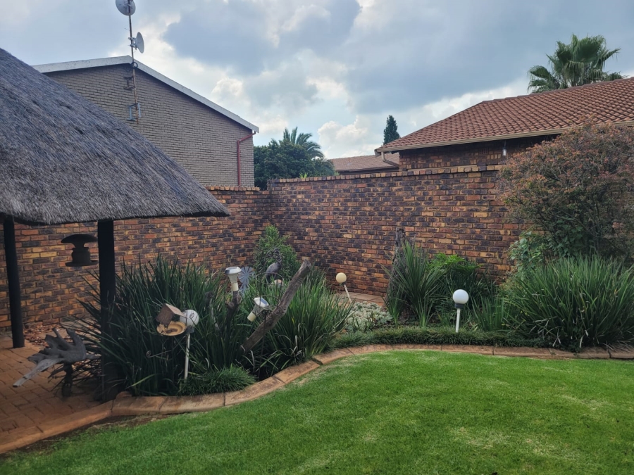 3 Bedroom Property for Sale in Rant En Dal Gauteng