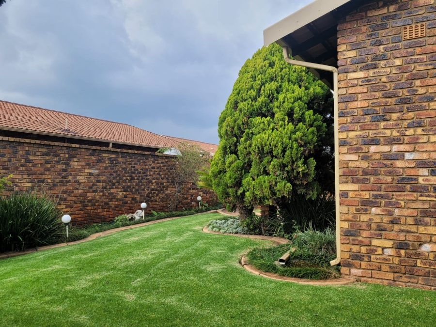3 Bedroom Property for Sale in Rant En Dal Gauteng