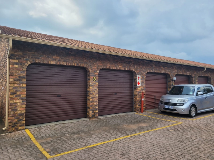 3 Bedroom Property for Sale in Rant En Dal Gauteng