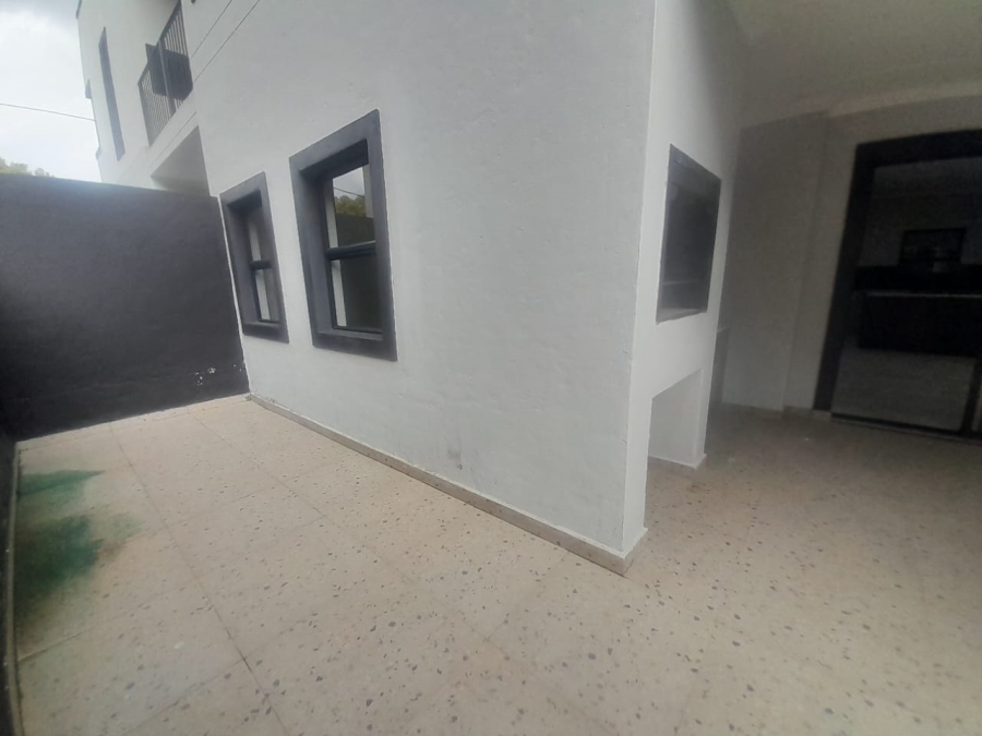 To Let 2 Bedroom Property for Rent in Bryanston Gauteng