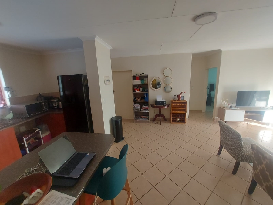 2 Bedroom Property for Sale in Annlin Gauteng