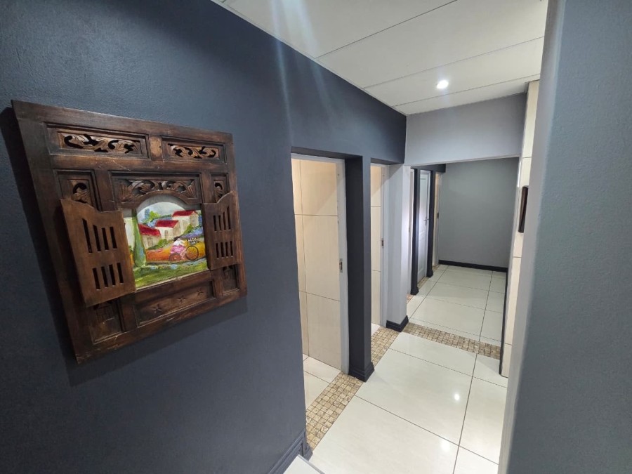 Commercial Property for Sale in Three Rivers Gauteng