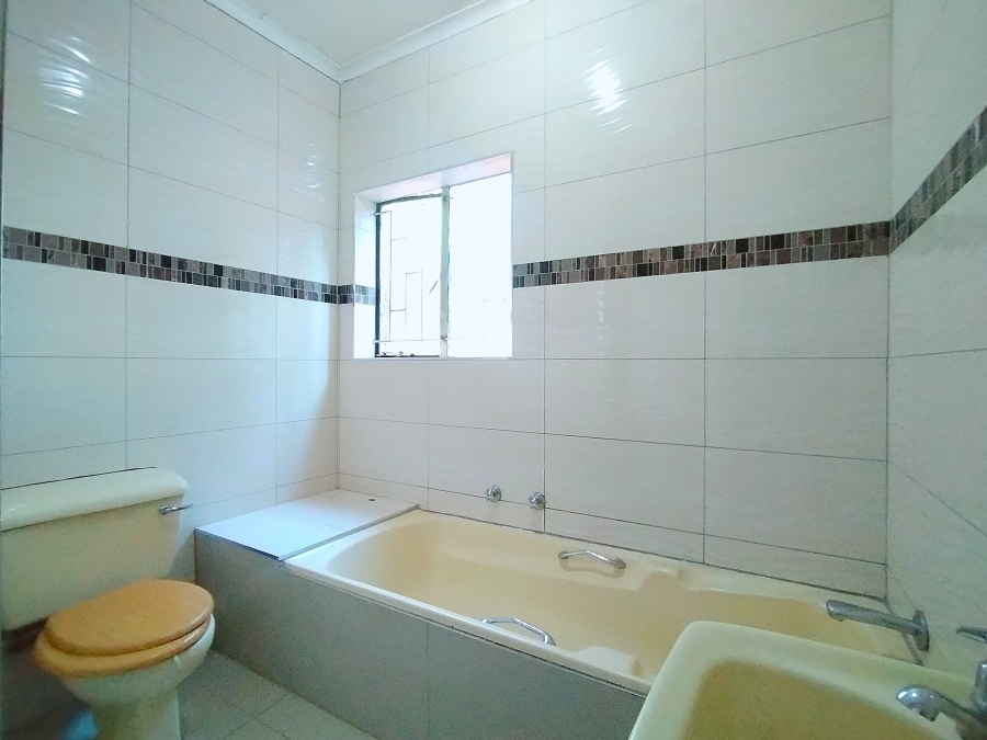 To Let 3 Bedroom Property for Rent in Dersley Gauteng