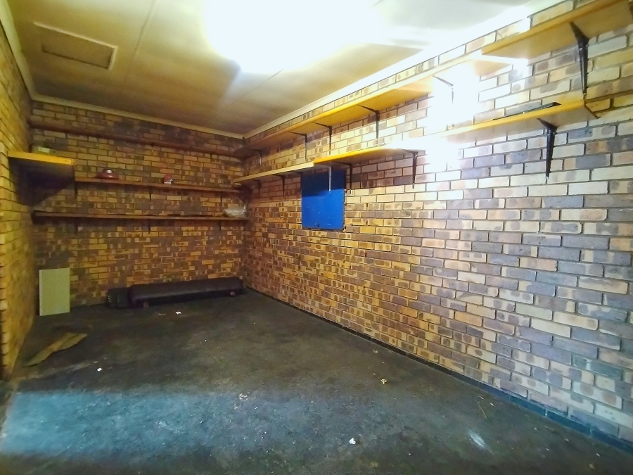 To Let 3 Bedroom Property for Rent in Dersley Gauteng