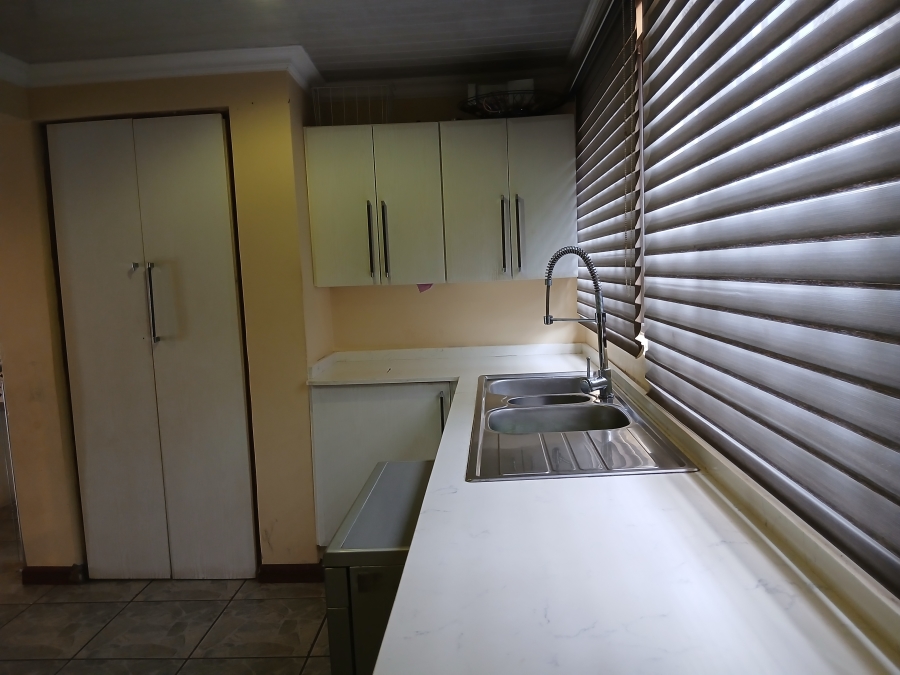 16 Bedroom Property for Sale in Elandsfontein AH Gauteng