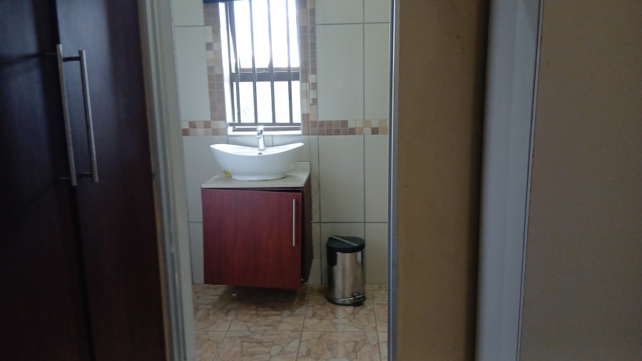 16 Bedroom Property for Sale in Elandsfontein AH Gauteng