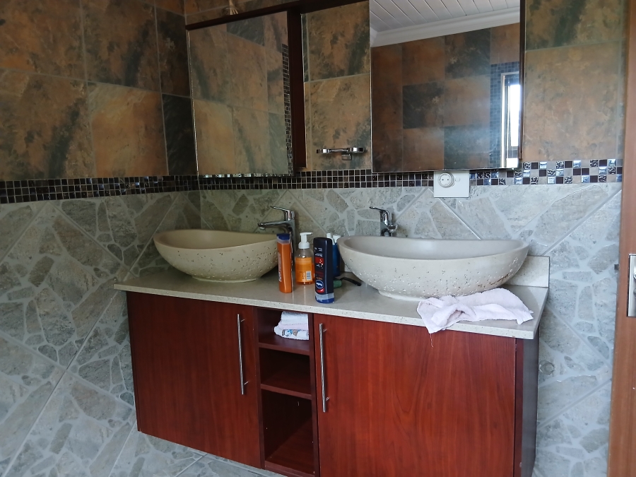 16 Bedroom Property for Sale in Elandsfontein AH Gauteng