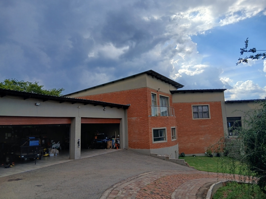 16 Bedroom Property for Sale in Elandsfontein AH Gauteng