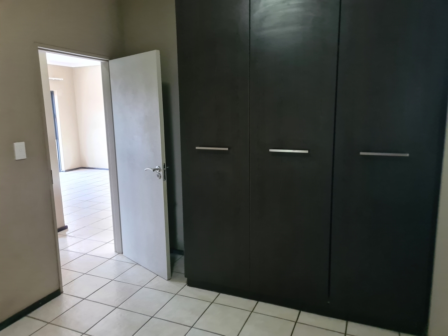 2 Bedroom Property for Sale in Northgate Gauteng