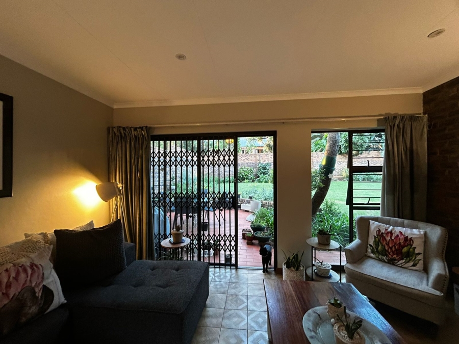 To Let 3 Bedroom Property for Rent in Waverley Gauteng