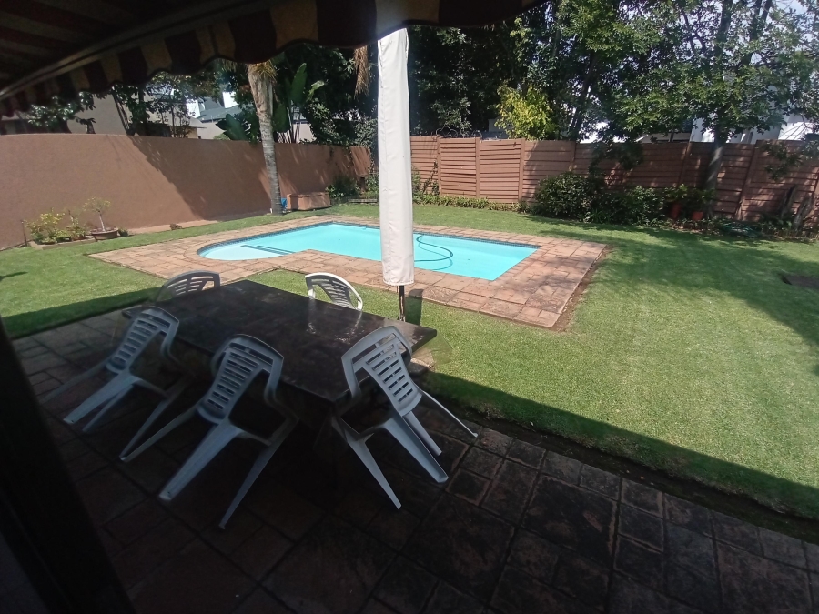 4 Bedroom Property for Sale in Alberante Gauteng