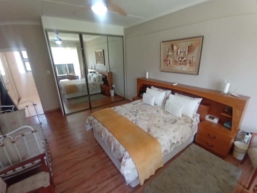 4 Bedroom Property for Sale in Alberante Gauteng