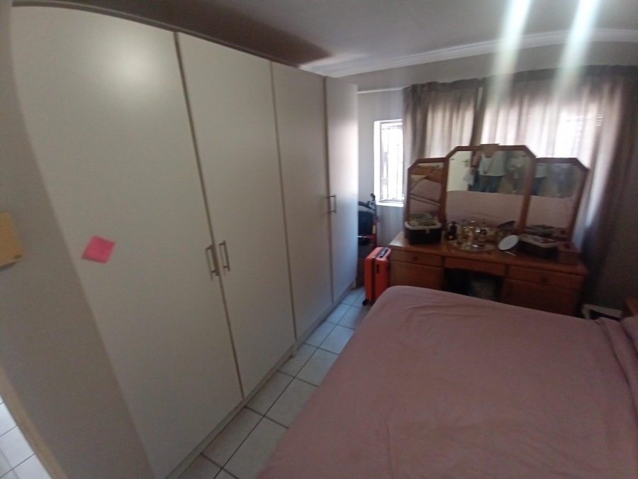 4 Bedroom Property for Sale in Alberante Gauteng