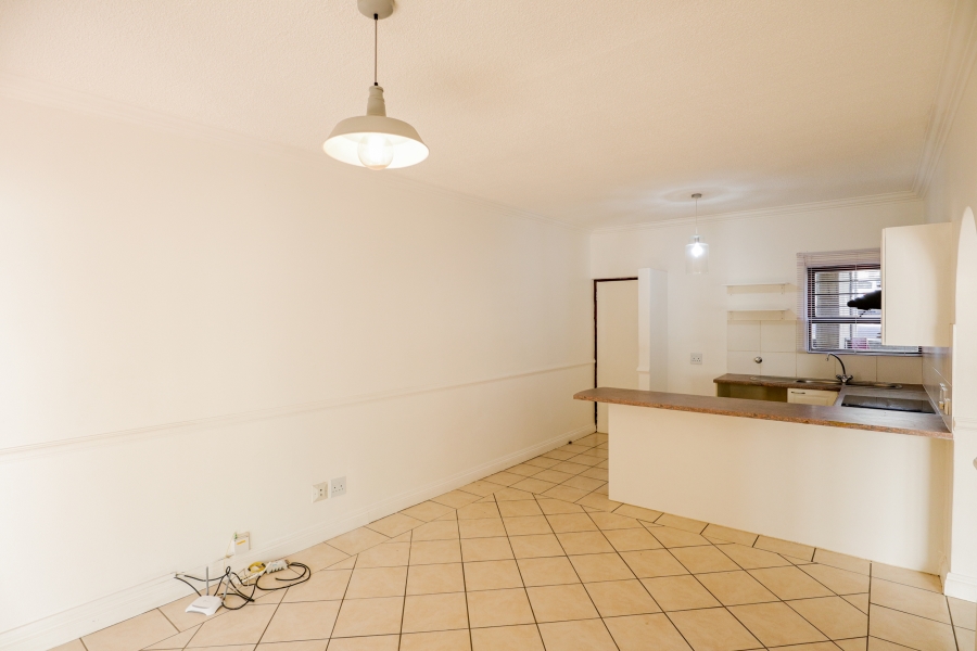 1 Bedroom Property for Sale in River Club Gauteng