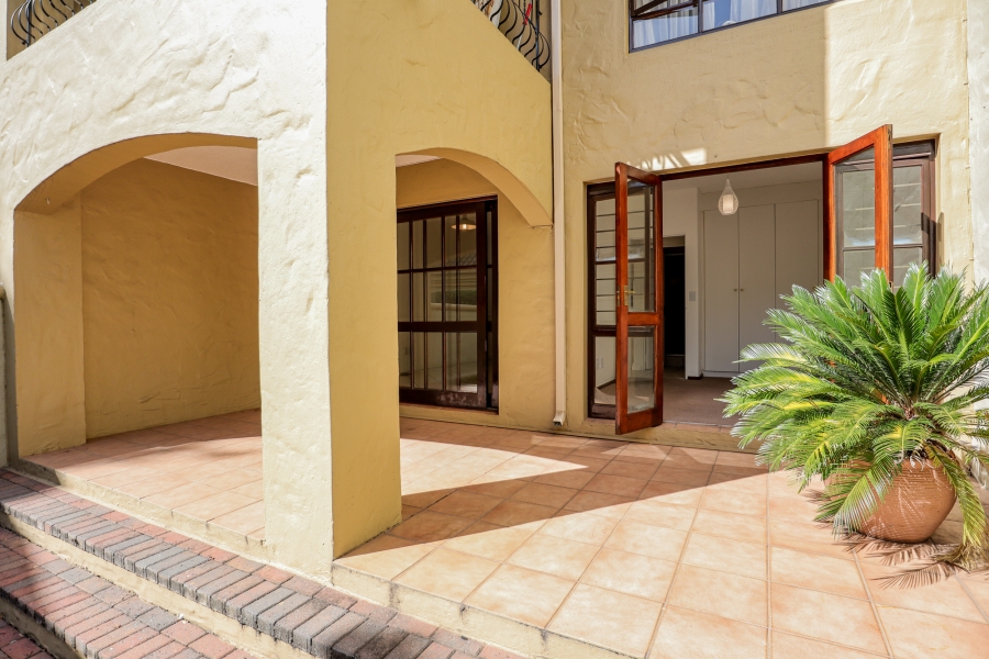 1 Bedroom Property for Sale in River Club Gauteng