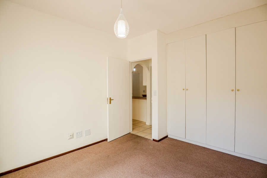 1 Bedroom Property for Sale in River Club Gauteng