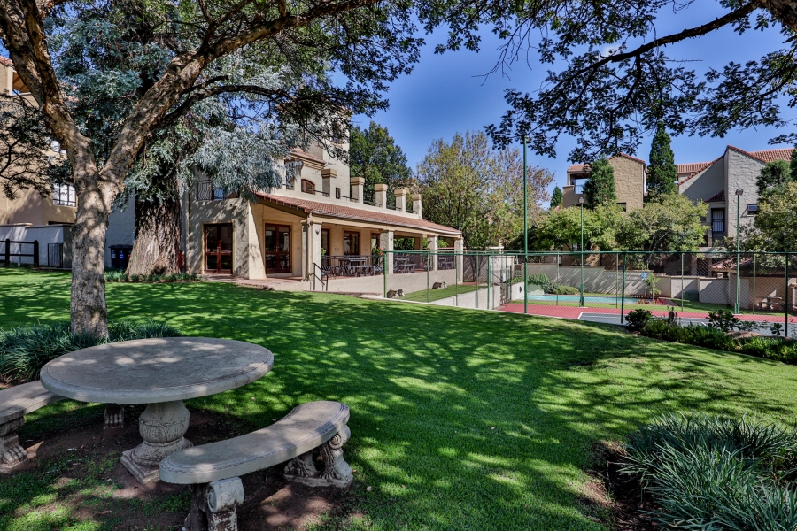 1 Bedroom Property for Sale in River Club Gauteng