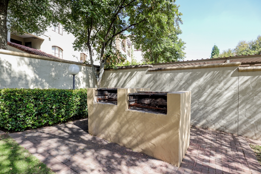 1 Bedroom Property for Sale in River Club Gauteng