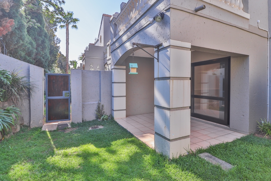 1 Bedroom Property for Sale in Melrose North Gauteng