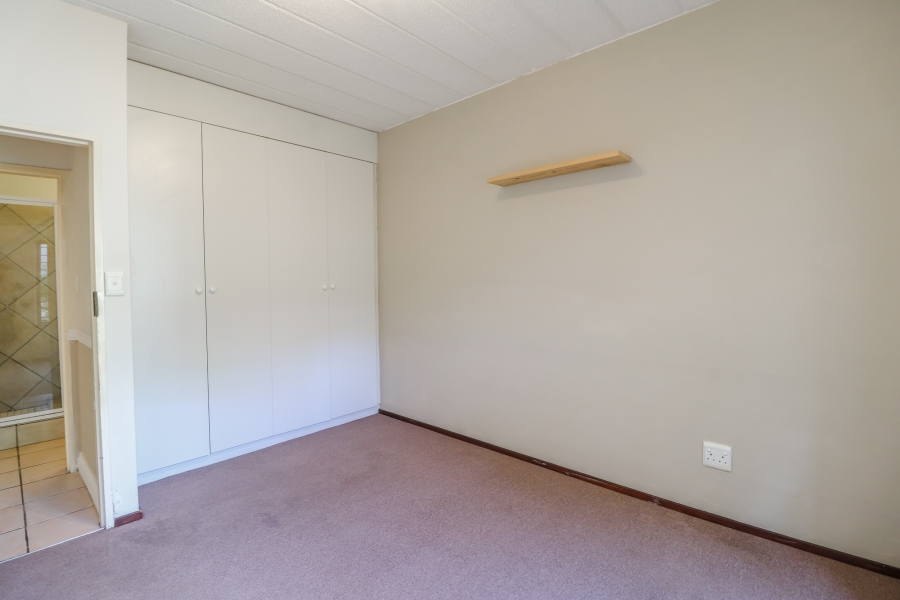 1 Bedroom Property for Sale in Melrose North Gauteng