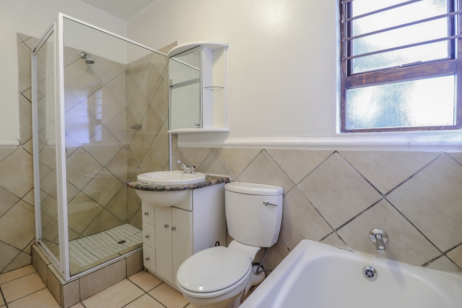 1 Bedroom Property for Sale in Melrose North Gauteng