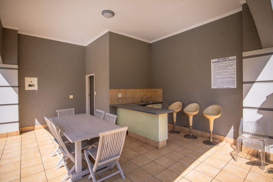 1 Bedroom Property for Sale in Melrose North Gauteng
