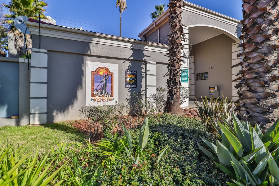 1 Bedroom Property for Sale in Melrose North Gauteng