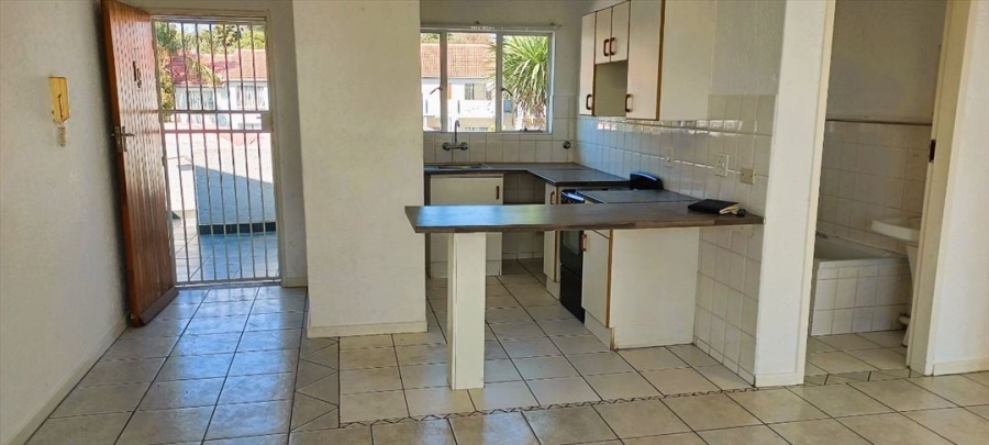 2 Bedroom Property for Sale in Glen Marais Gauteng