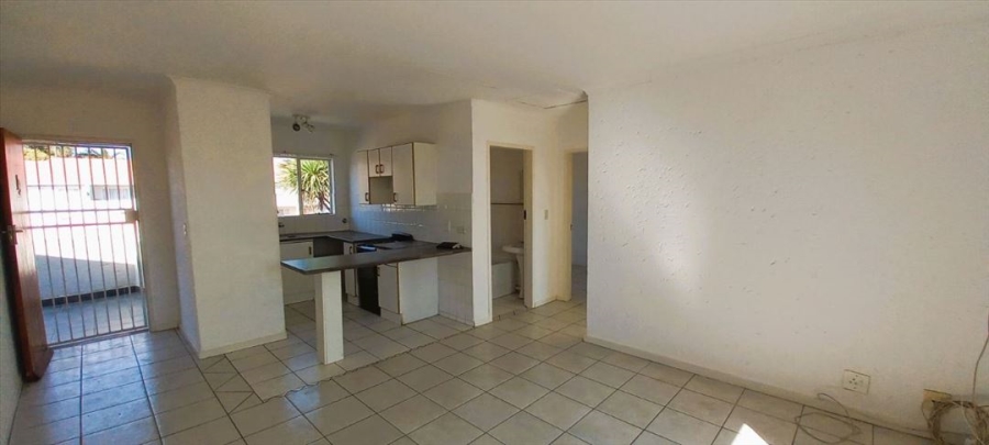 2 Bedroom Property for Sale in Glen Marais Gauteng