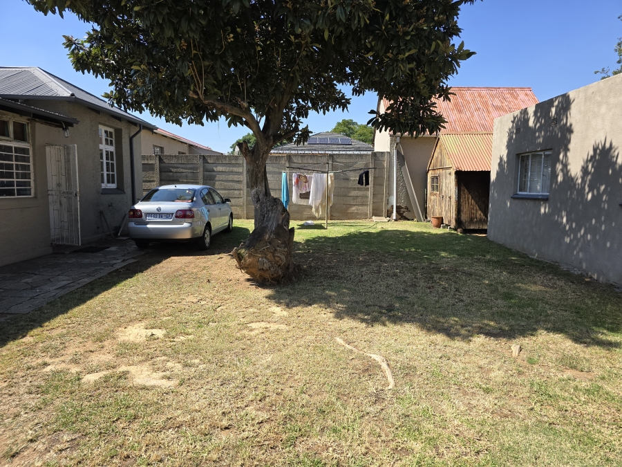 To Let 1 Bedroom Property for Rent in Benoni West Gauteng