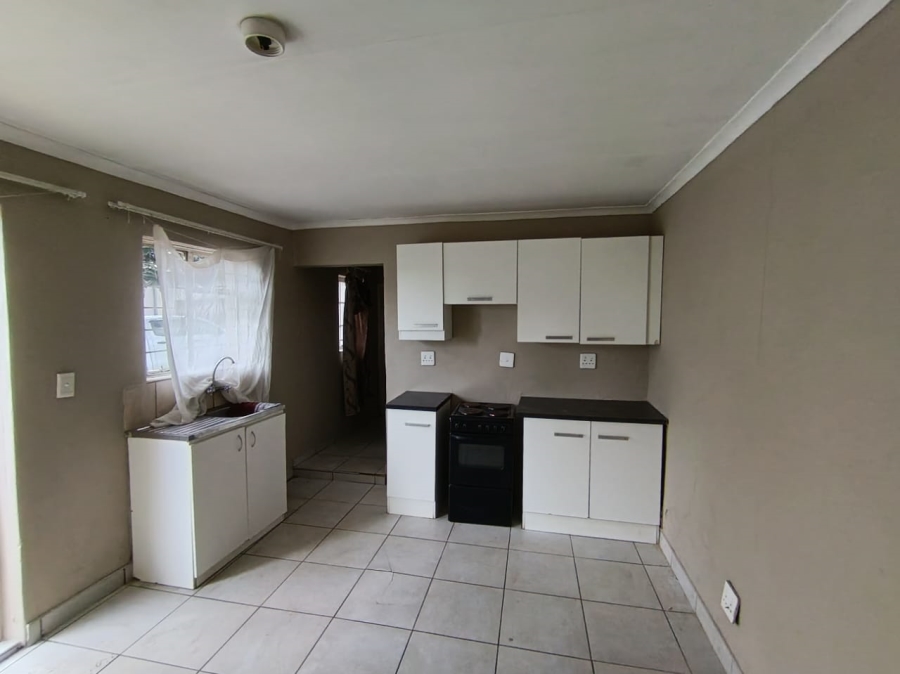 To Let 1 Bedroom Property for Rent in Benoni West Gauteng