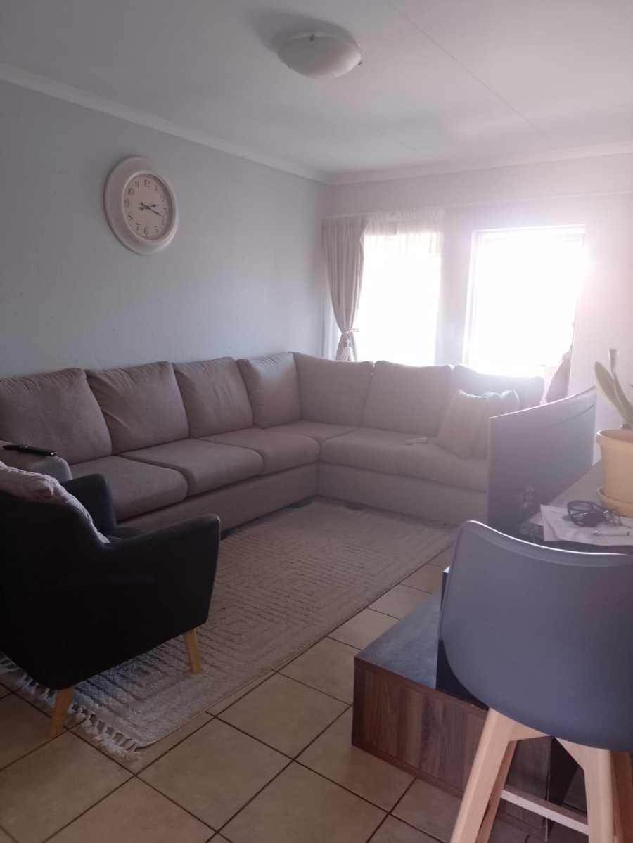 2 Bedroom Property for Sale in Comet Gauteng