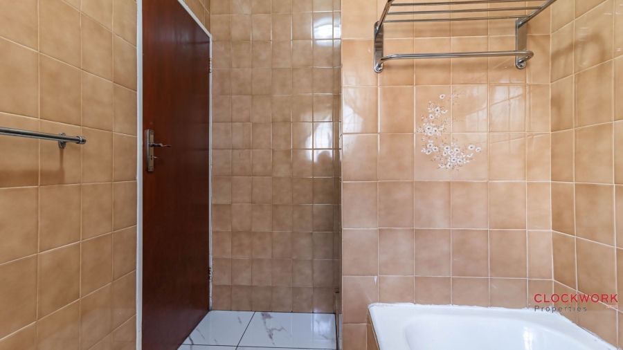 4 Bedroom Property for Sale in Selcourt Gauteng